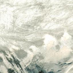 Satellite imagery of Sar-e Mundā, AF