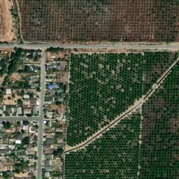 648 N Brundage Ave Farmersville CA Satellite Map