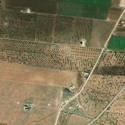 Satellite imagery of Z̧ahrat Karm Sāyigh, SY