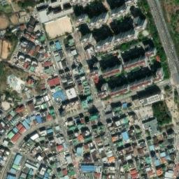 Satellite imagery of Jinjanghyanggyo, KR