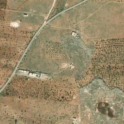 Satellite imagery of Z̧ahrat Karm Sāyigh, SY