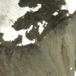 Satellite imagery of Sar-e Mundā, AF