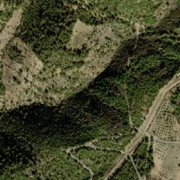 Satellite imagery of Irhil Bou Khemis, DZ