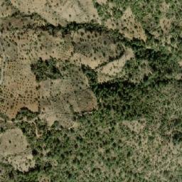 Satellite imagery of Irhil Bou Khemis, DZ