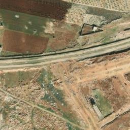 Satellite imagery of Z̧ahrat Karm Bākīr, SY