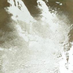 Satellite imagery of Kūh-e Sāmān Markaneh, IR