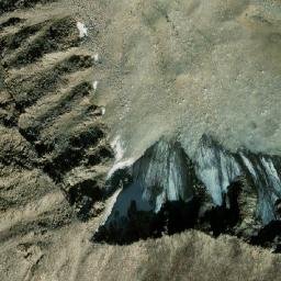 Satellite imagery of Kōh-e Āghōchān, AF