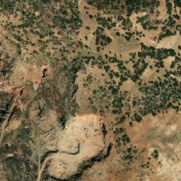 Satellite imagery of ’Aïn es Sedjera, DZ