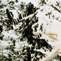 Satellite imagery of Kōh-e Shākh-e Ẕyā’, AF