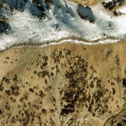 Satellite imagery of Kōh-e Kham-e Chowgān, AF