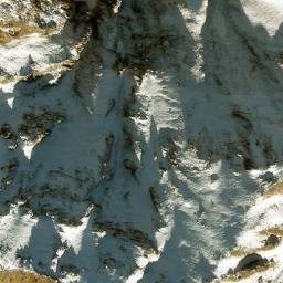 Satellite imagery of Kōh-e Kham-e Chowgān, AF