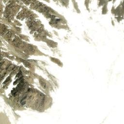 Satellite imagery of Qulah-ye Sar-e Ōshnūgān, AF
