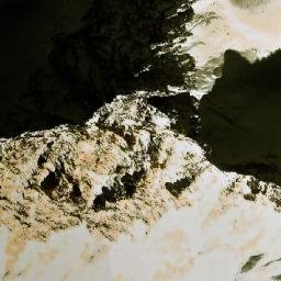 Satellite imagery of Kōh-e Khwājah Sūr Āb, AF