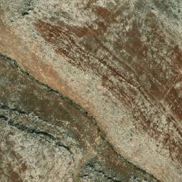 Satellite imagery of Qaşr al Banāt, SY