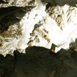 Satellite imagery of Kōh-e Chōpikāh, AF