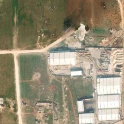 Satellite imagery of Z̧ahr an Nayrab, SY