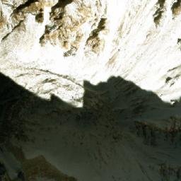 Satellite imagery of Kōh-e Chōpikāh, AF