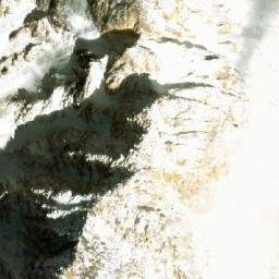 Satellite imagery of Kōh-e Chōpikāh, AF