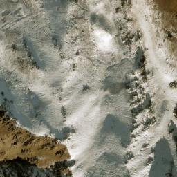 Satellite imagery of Kōh-e Ḩājinj, AF