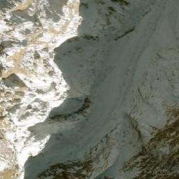 Satellite imagery of Kōh-e Ḩājinj, AF