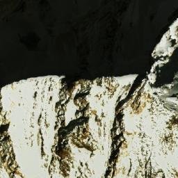 Satellite imagery of Kōh-e Maghzār-e Murīār Bēg, AF
