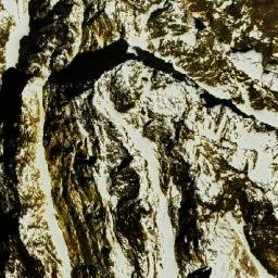 Satellite imagery of Kōh-e Maghzār-e Murīār Bēg, AF