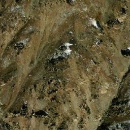 Satellite imagery of Kūh-e Daryā Mazāṟ, AF