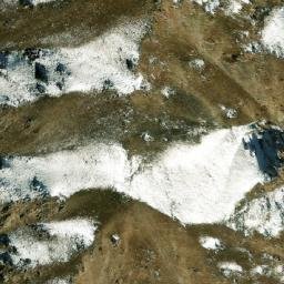 Satellite imagery of Kūh-e Daryā Mazāṟ, AF