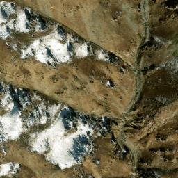 Satellite imagery of Kūh-e Daryā Mazāṟ, AF