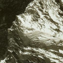 Satellite imagery of Qal‘ah-ye Sorkhī, AF