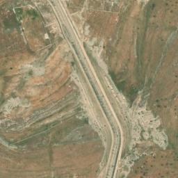 Satellite imagery of Habāţ Ismā‘īl, SY