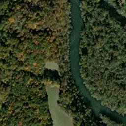 Satellite imagery of Skulley Bluff, US
