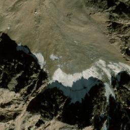 Satellite imagery of Kōh-e Parandāz, AF