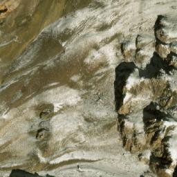 Satellite imagery of Kōh-e Kān-e Zamch, AF