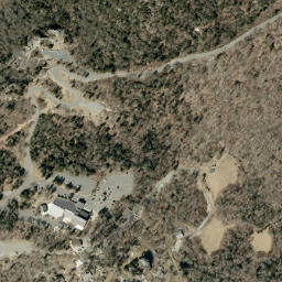 Satellite imagery of Linville Bluffs, US
