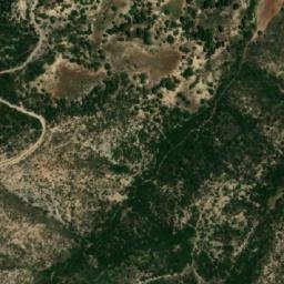 Satellite imagery of Theniet Foudrah, DZ
