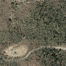 Satellite imagery of Linville Bluffs, US