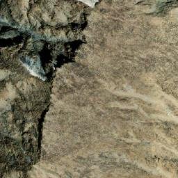 Satellite imagery of Kōh-e Pazh, AF