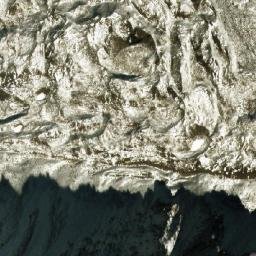 Satellite imagery of Kōh-e Sar-e Yamak, AF