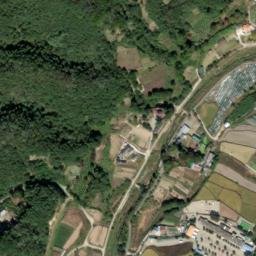 Satellite imagery of Jeontongmaeul, KR