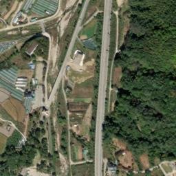 Satellite imagery of Jeontongmaeul, KR