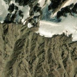 Satellite imagery of Kōh-e Sar-e Yamak, AF
