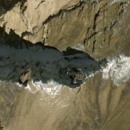 Satellite imagery of Kōh-e Mundah-ye Malik, AF