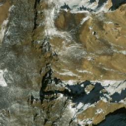 Satellite imagery of Kōh-e Warzū, AF