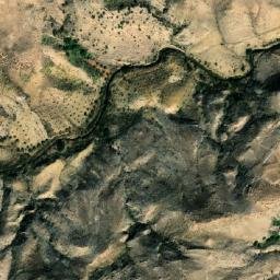 Satellite imagery of Gueurn el Rhezala, DZ