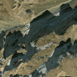 Satellite imagery of Kōh-e Darah-ye Kirch, AF