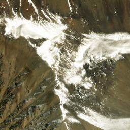 Satellite imagery of Kōh-e Wūrīs, AF