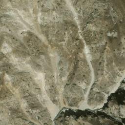 Satellite imagery of Ispohet Zom, PK