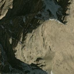 Satellite imagery of Kōh-e Shākh Kamar, AF