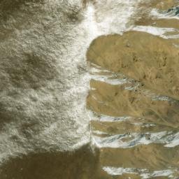 Satellite imagery of Kōh-e Mīānah-ye Rubāghūn wa Yamak, AF